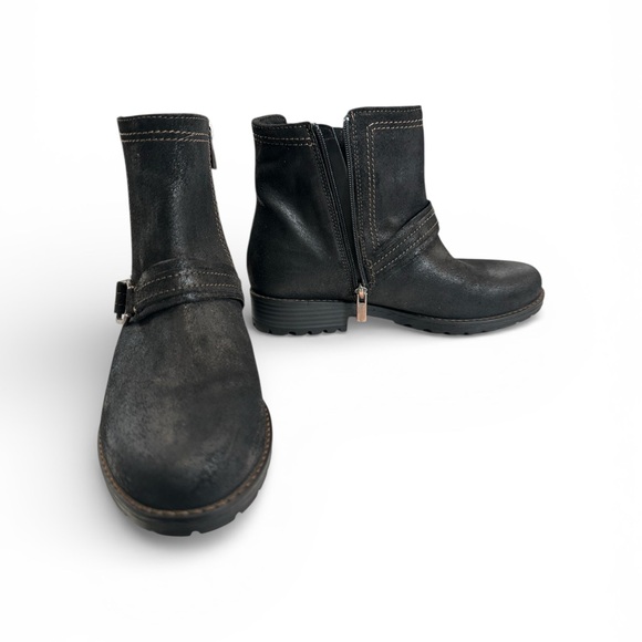 Clarks Aspra Buckle Comfortable Womens Ankle Boots Black Suede Leather - Picture 7 of 8